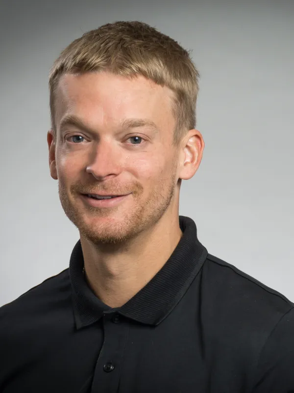 Brett Gregory